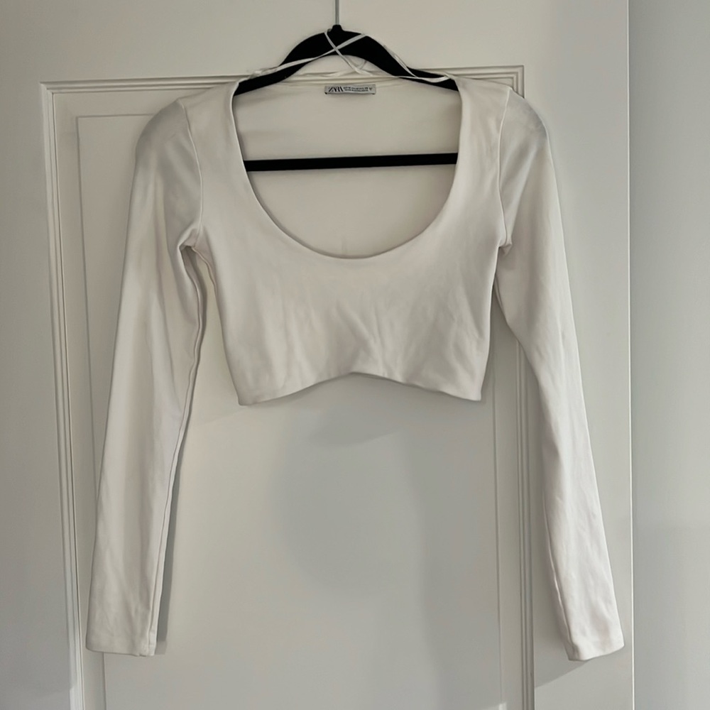 Zara Cropped Long Sleeve White Top